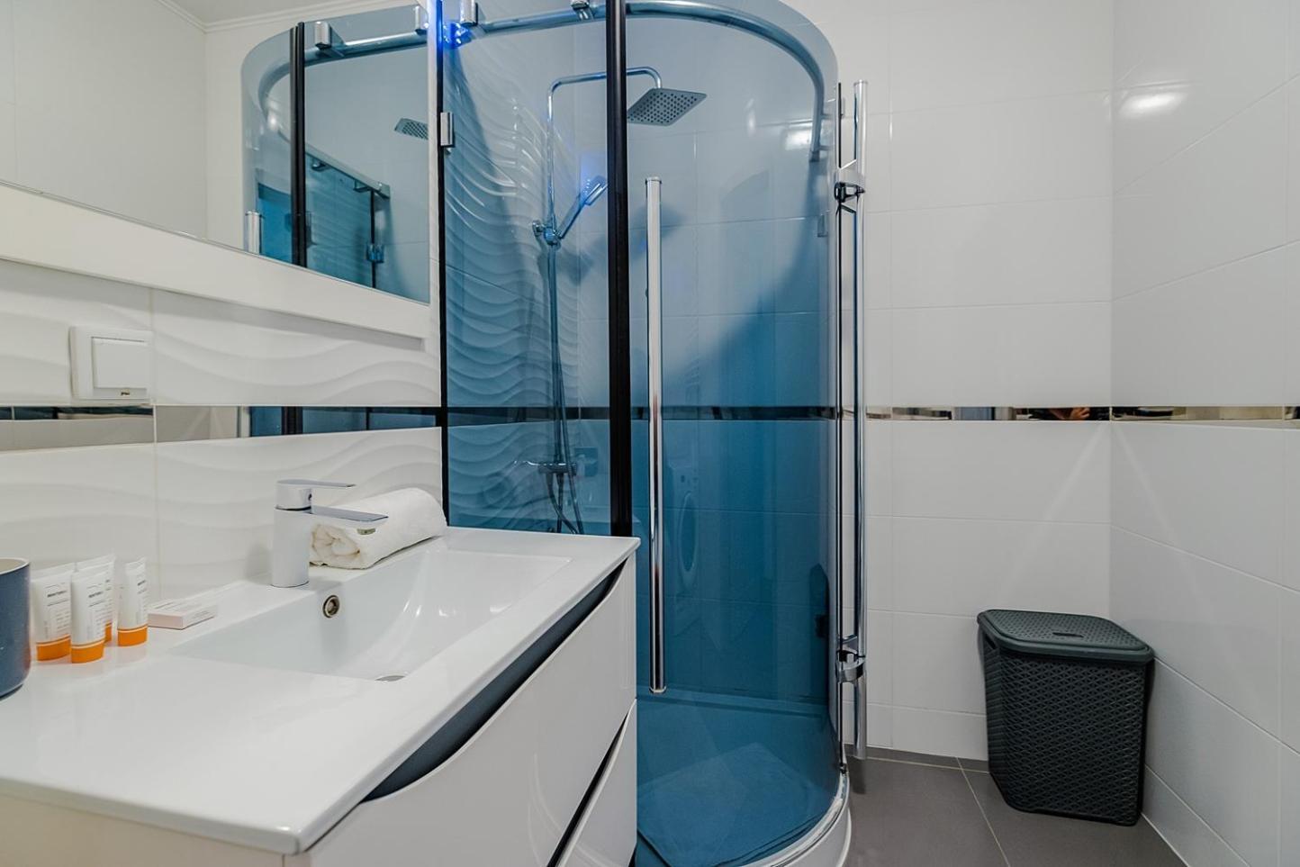 ורשה Family Apartment Zoliborz By Noclegi Renters מראה חיצוני תמונה